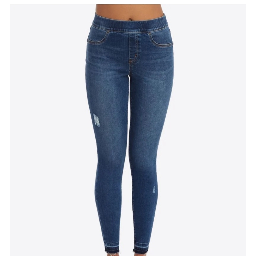 Spanx Pull On Skinny Distressed Raw Hem Ankle Jegging, Medium